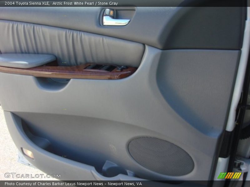 Arctic Frost White Pearl / Stone Gray 2004 Toyota Sienna XLE