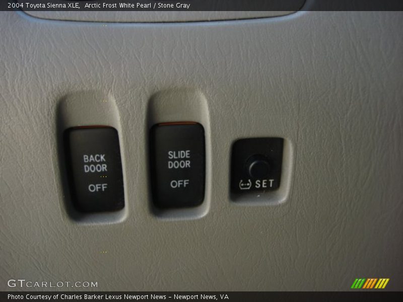 Arctic Frost White Pearl / Stone Gray 2004 Toyota Sienna XLE