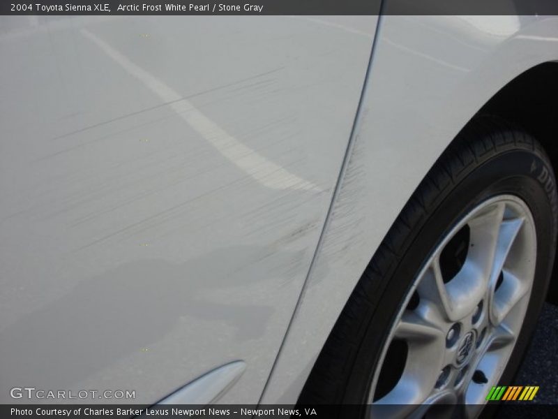 Arctic Frost White Pearl / Stone Gray 2004 Toyota Sienna XLE
