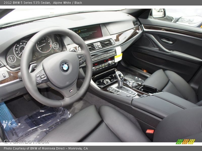 Alpine White / Black 2012 BMW 5 Series 535i Sedan