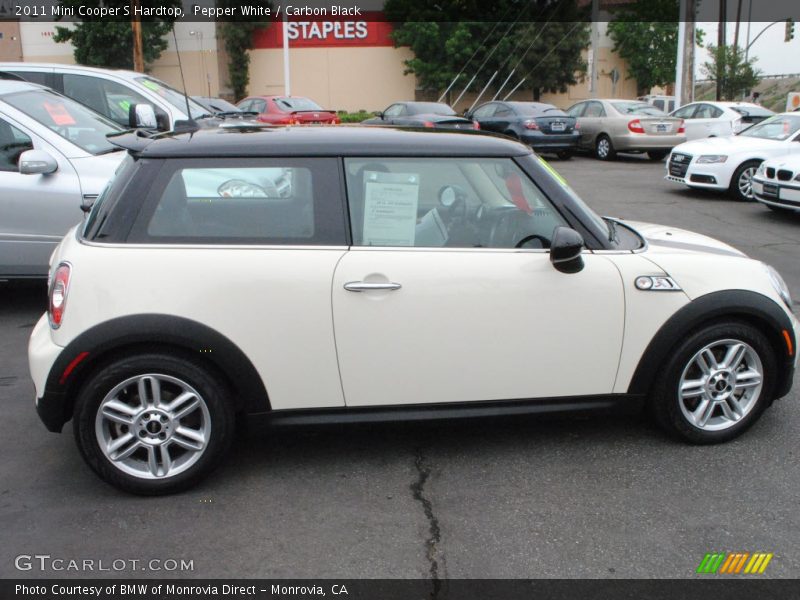 Pepper White / Carbon Black 2011 Mini Cooper S Hardtop