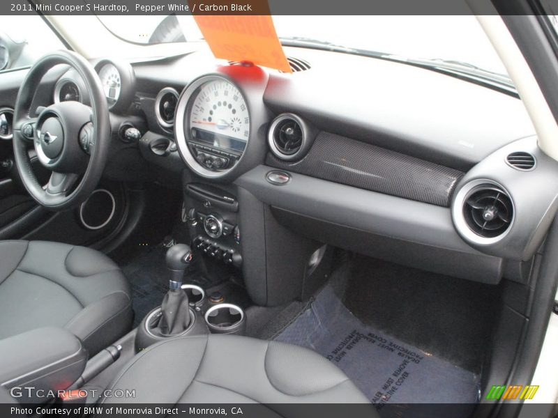 Dashboard of 2011 Cooper S Hardtop