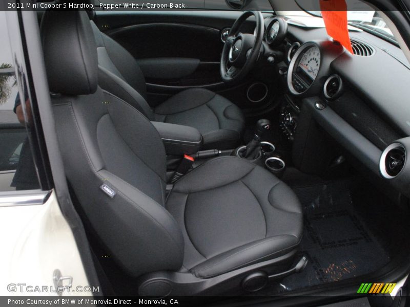 Pepper White / Carbon Black 2011 Mini Cooper S Hardtop