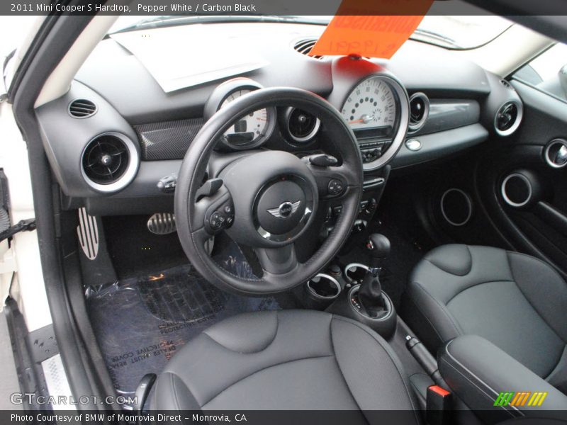 Pepper White / Carbon Black 2011 Mini Cooper S Hardtop