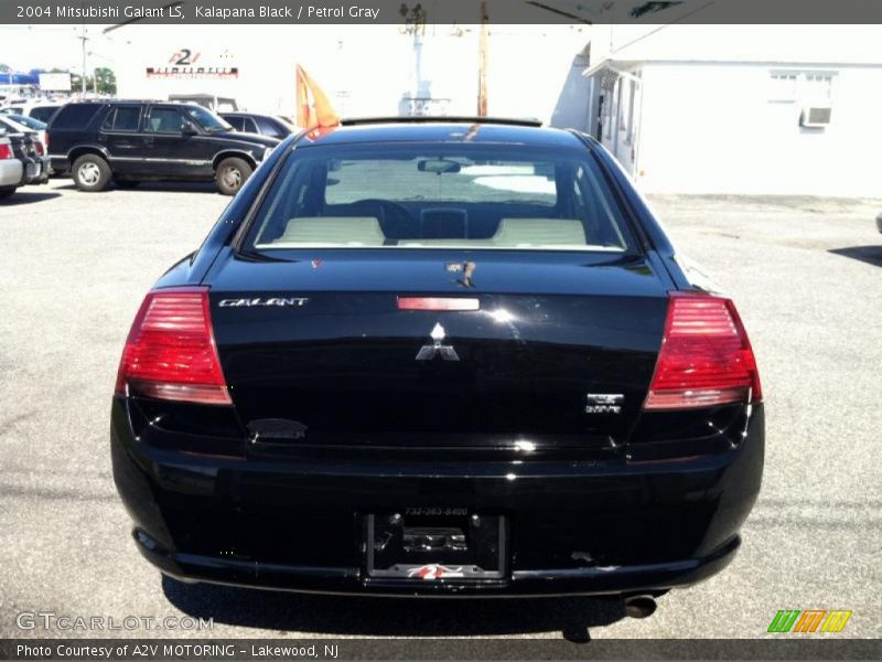 Kalapana Black / Petrol Gray 2004 Mitsubishi Galant LS