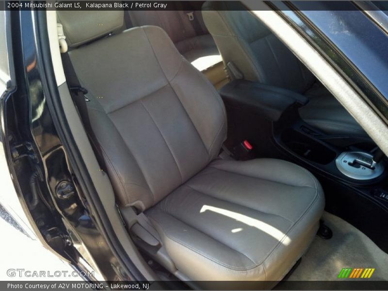 Kalapana Black / Petrol Gray 2004 Mitsubishi Galant LS