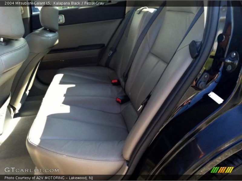 Kalapana Black / Petrol Gray 2004 Mitsubishi Galant LS