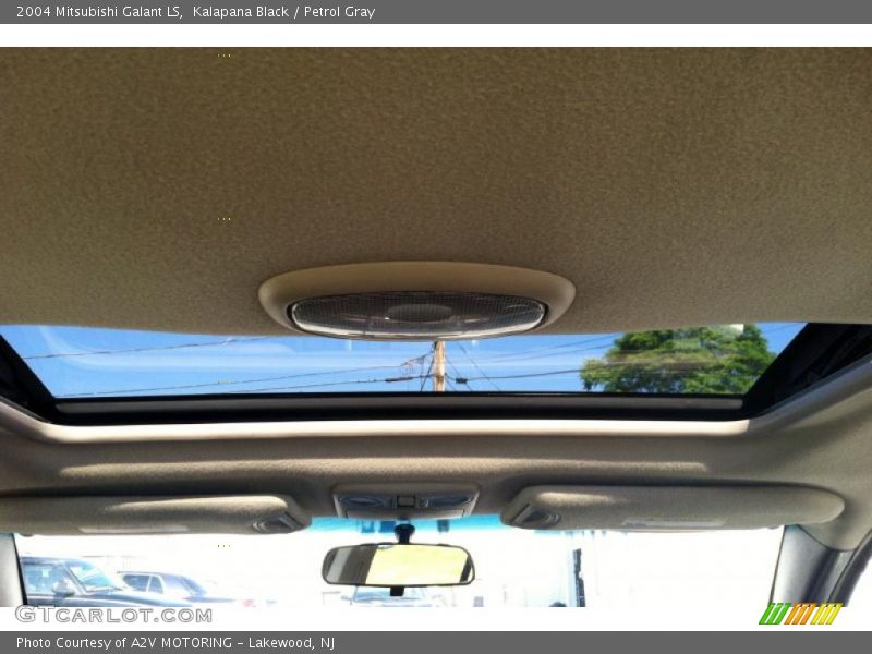 Kalapana Black / Petrol Gray 2004 Mitsubishi Galant LS