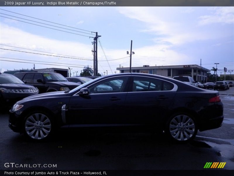 Indigo Blue Metallic / Champagne/Truffle 2009 Jaguar XF Luxury