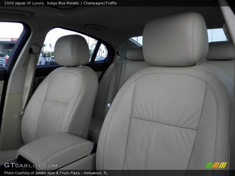 Indigo Blue Metallic / Champagne/Truffle 2009 Jaguar XF Luxury