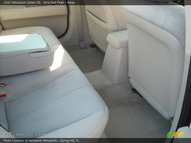 Ultra Red Pearl / Beige 2007 Mitsubishi Galant DE