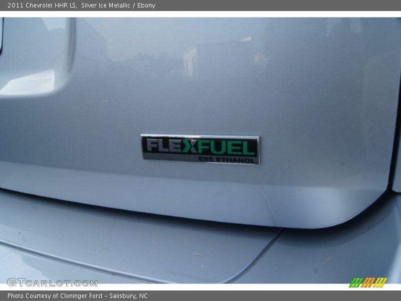 Silver Ice Metallic / Ebony 2011 Chevrolet HHR LS