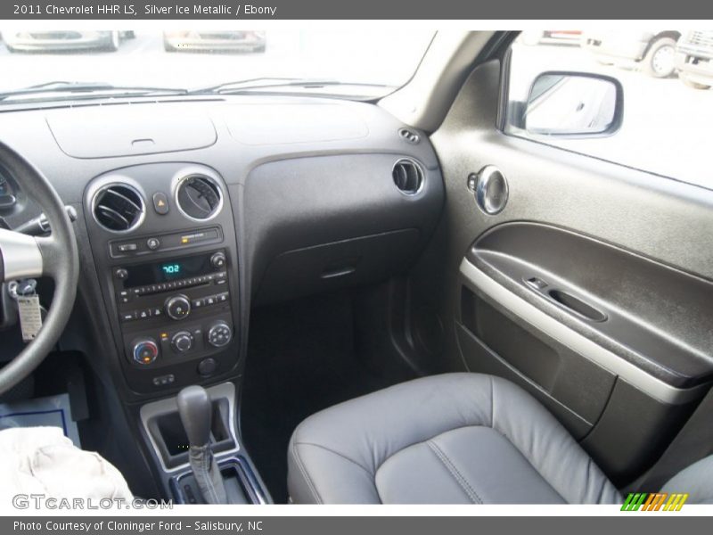 Silver Ice Metallic / Ebony 2011 Chevrolet HHR LS