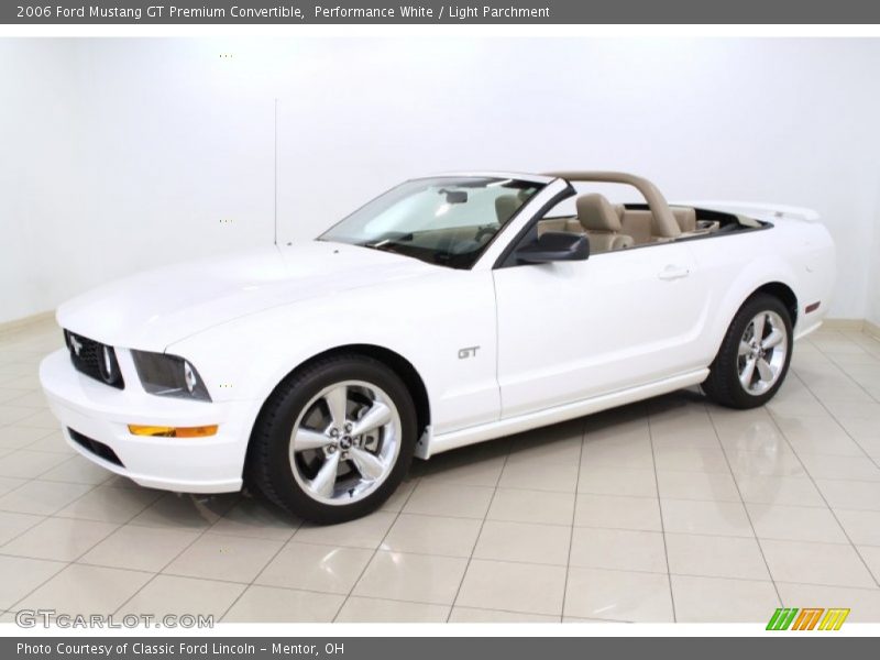 Performance White / Light Parchment 2006 Ford Mustang GT Premium Convertible