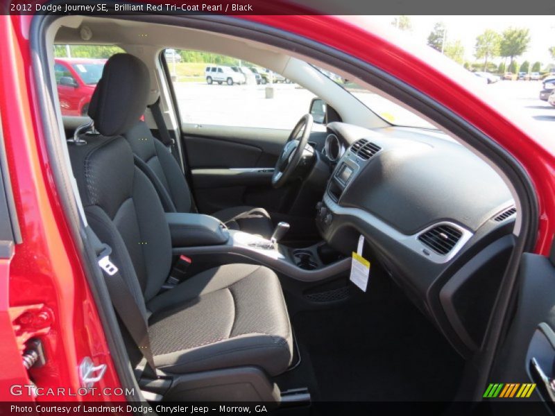 Brilliant Red Tri-Coat Pearl / Black 2012 Dodge Journey SE