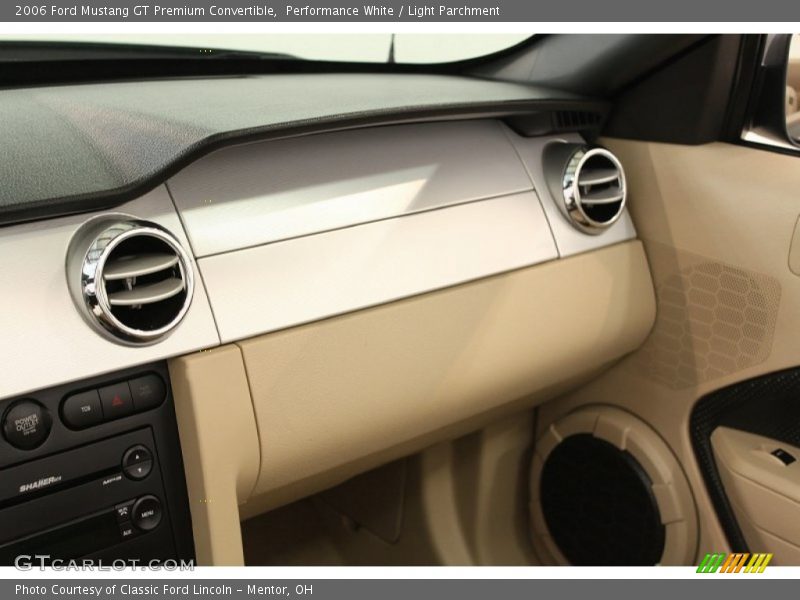 Performance White / Light Parchment 2006 Ford Mustang GT Premium Convertible