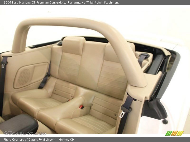 Performance White / Light Parchment 2006 Ford Mustang GT Premium Convertible