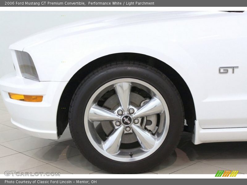 Performance White / Light Parchment 2006 Ford Mustang GT Premium Convertible