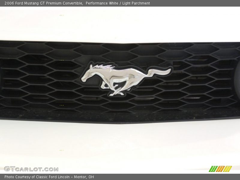 Performance White / Light Parchment 2006 Ford Mustang GT Premium Convertible