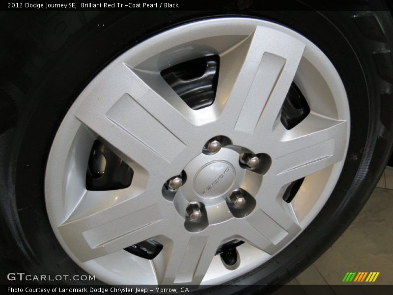 Brilliant Red Tri-Coat Pearl / Black 2012 Dodge Journey SE