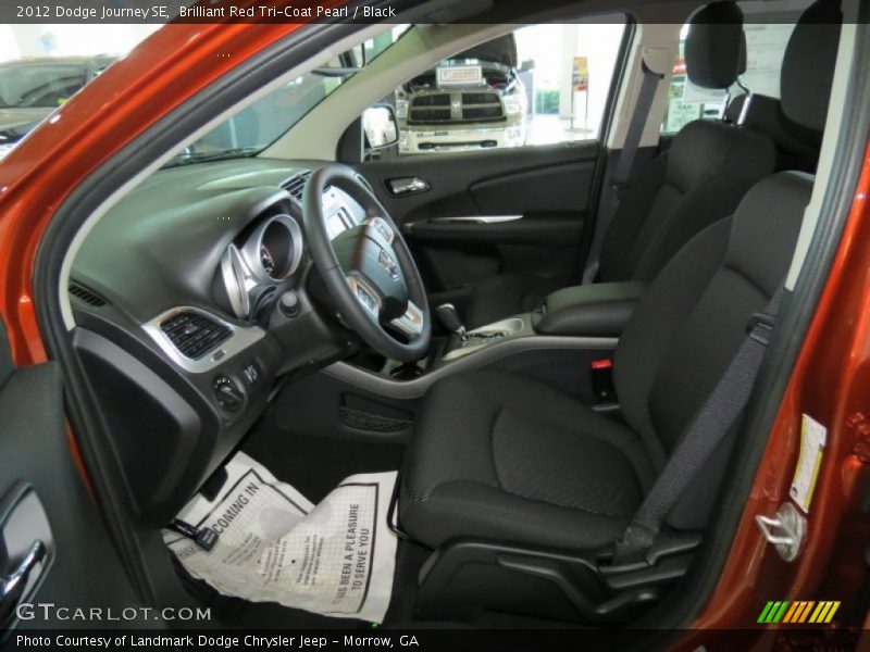 Brilliant Red Tri-Coat Pearl / Black 2012 Dodge Journey SE