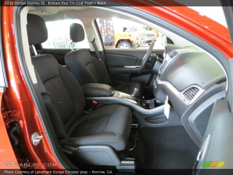 Brilliant Red Tri-Coat Pearl / Black 2012 Dodge Journey SE