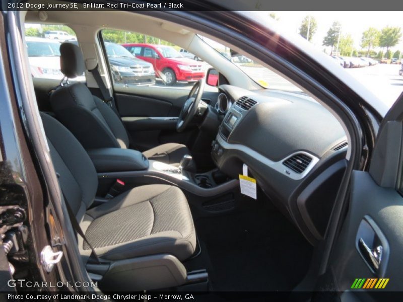 Brilliant Red Tri-Coat Pearl / Black 2012 Dodge Journey SE