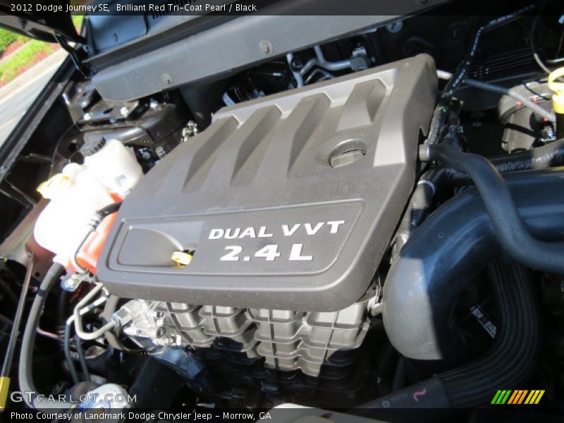 Brilliant Red Tri-Coat Pearl / Black 2012 Dodge Journey SE