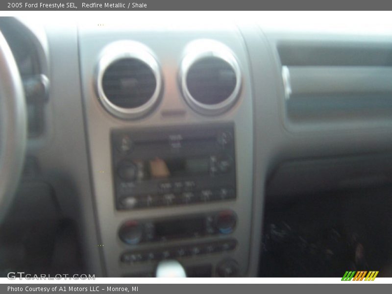 Redfire Metallic / Shale 2005 Ford Freestyle SEL