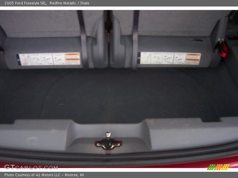 Redfire Metallic / Shale 2005 Ford Freestyle SEL