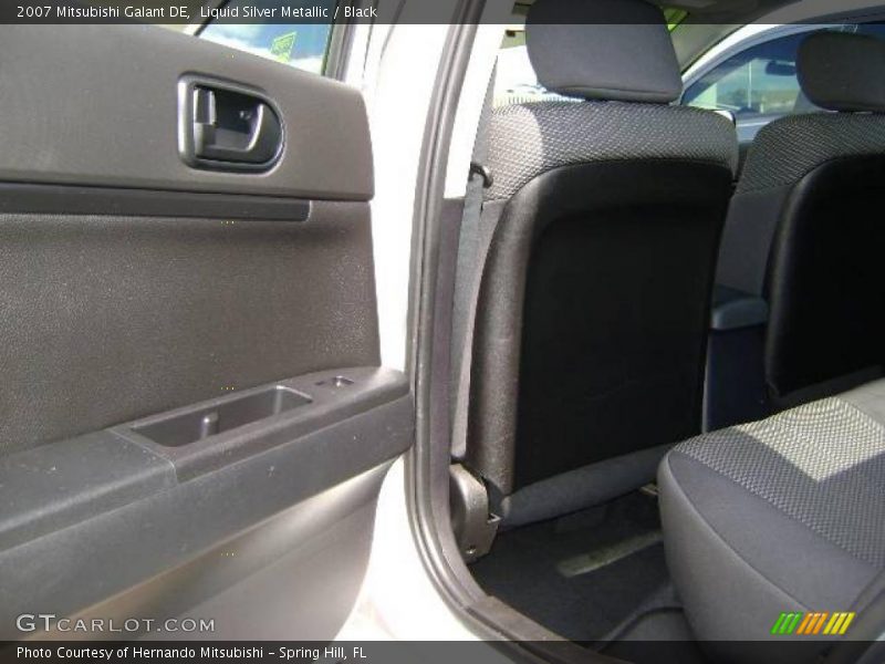 Liquid Silver Metallic / Black 2007 Mitsubishi Galant DE