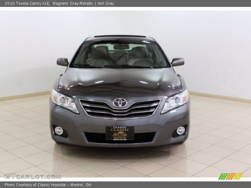 Magnetic Gray Metallic / Ash Gray 2010 Toyota Camry XLE