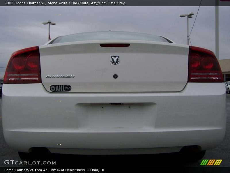 Stone White / Dark Slate Gray/Light Slate Gray 2007 Dodge Charger SE