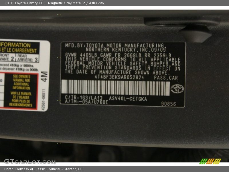 Magnetic Gray Metallic / Ash Gray 2010 Toyota Camry XLE