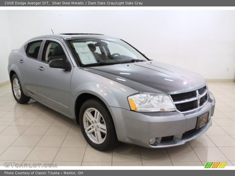 Front 3/4 View of 2008 Avenger SXT