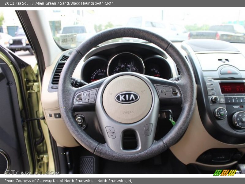  2011 Soul ! Steering Wheel