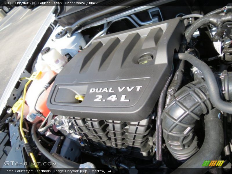Bright White / Black 2012 Chrysler 200 Touring Sedan