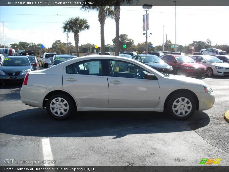 Dover White Pearl / Gray 2007 Mitsubishi Galant DE