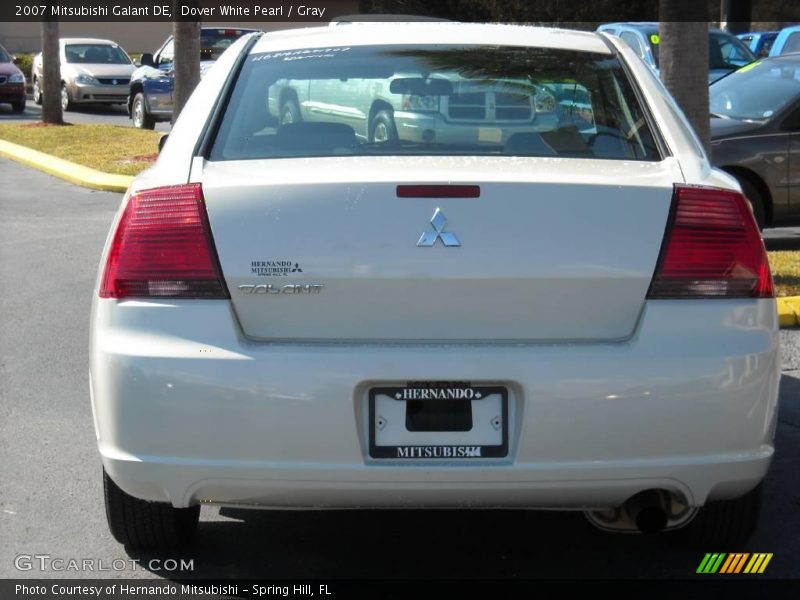 Dover White Pearl / Gray 2007 Mitsubishi Galant DE