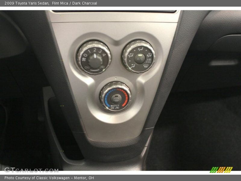 Flint Mica / Dark Charcoal 2009 Toyota Yaris Sedan