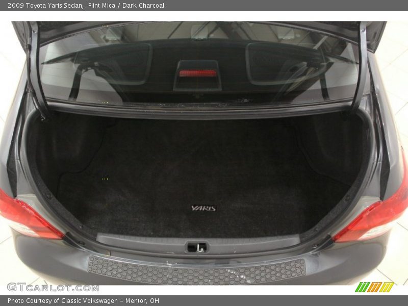 Flint Mica / Dark Charcoal 2009 Toyota Yaris Sedan
