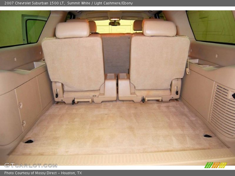 Summit White / Light Cashmere/Ebony 2007 Chevrolet Suburban 1500 LT