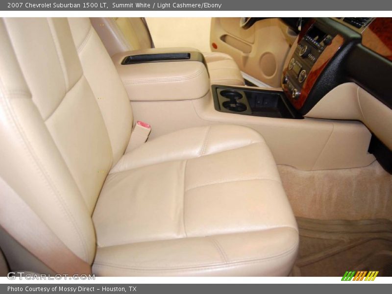 Summit White / Light Cashmere/Ebony 2007 Chevrolet Suburban 1500 LT