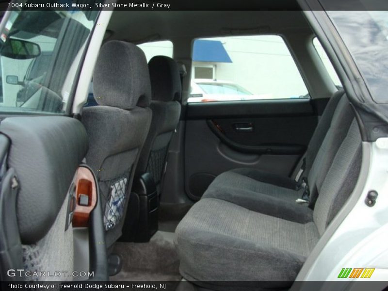 Silver Stone Metallic / Gray 2004 Subaru Outback Wagon