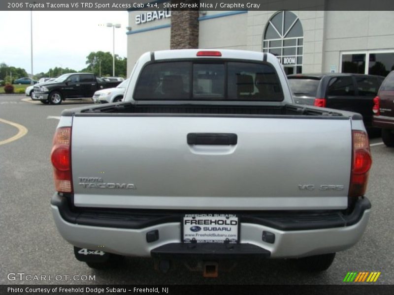 Silver Streak Mica / Graphite Gray 2006 Toyota Tacoma V6 TRD Sport Access Cab 4x4