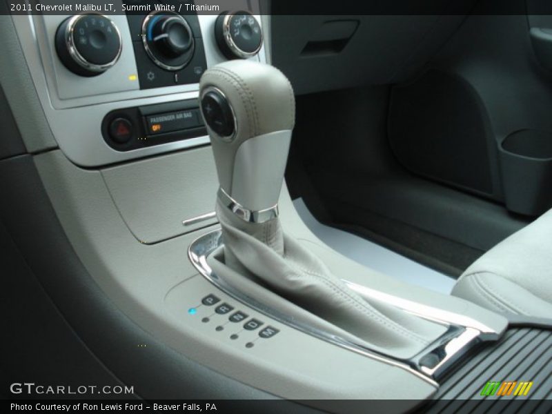 Summit White / Titanium 2011 Chevrolet Malibu LT
