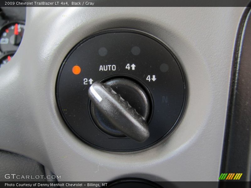 Black / Gray 2009 Chevrolet TrailBlazer LT 4x4