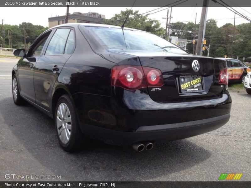 Black / Titan Black 2010 Volkswagen Jetta S Sedan