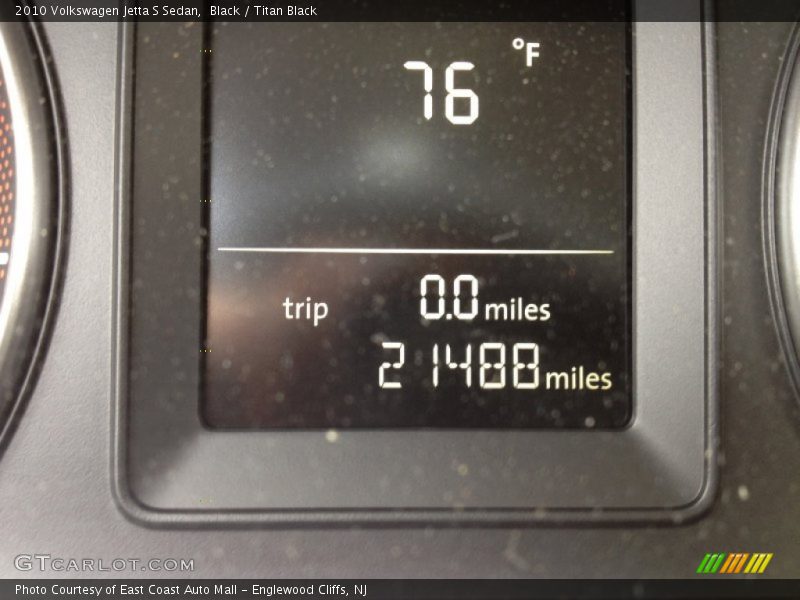 Black / Titan Black 2010 Volkswagen Jetta S Sedan