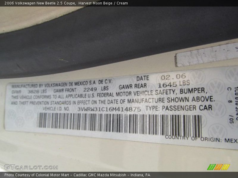 Harvest Moon Beige / Cream 2006 Volkswagen New Beetle 2.5 Coupe